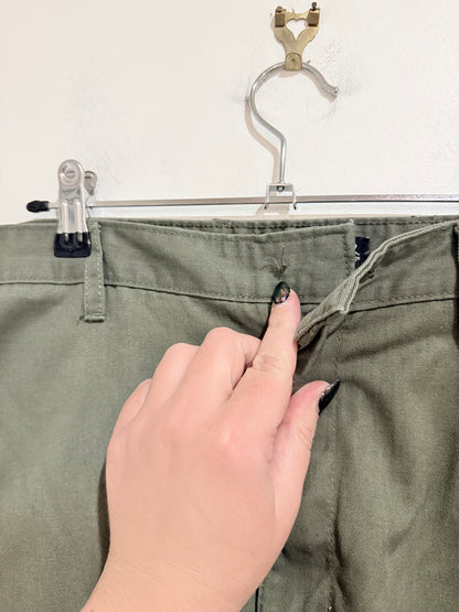 Brand Unknown Fit Chino Pants Size 38