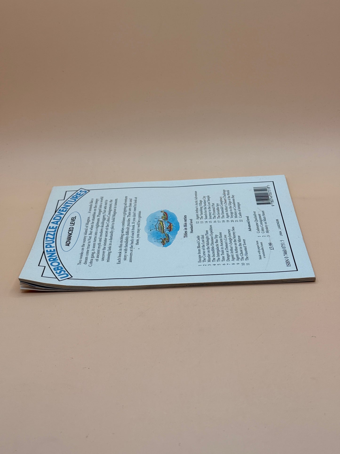 Usborne Puzzle Adventures: Cobra Consignment by Sarah Dixon