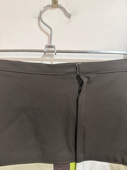 Nine Retro-inspired Mini Skirt Size L | Waist: 84cm