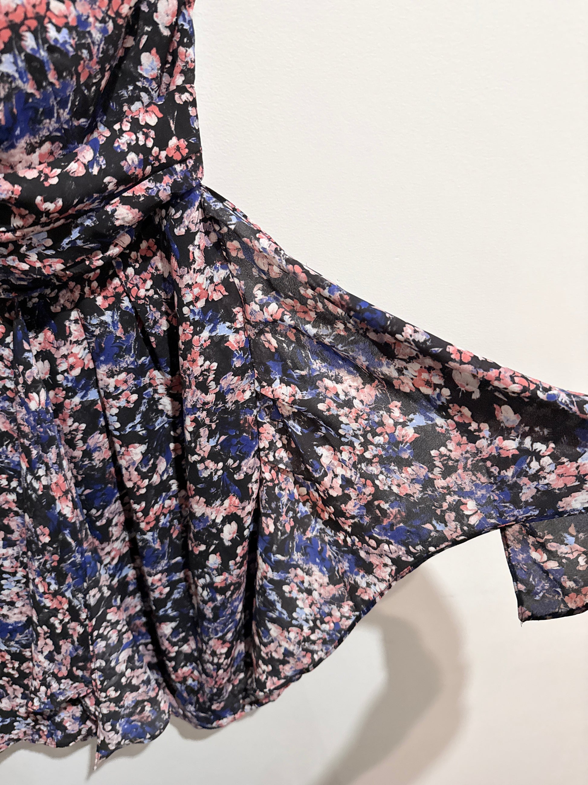 Max Floral Pattern Strapless Dress Size 6