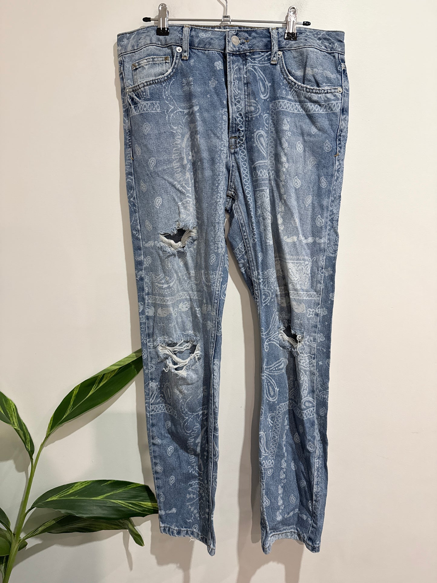 Topman Distressed Denim Jeans Size W34 | L32
