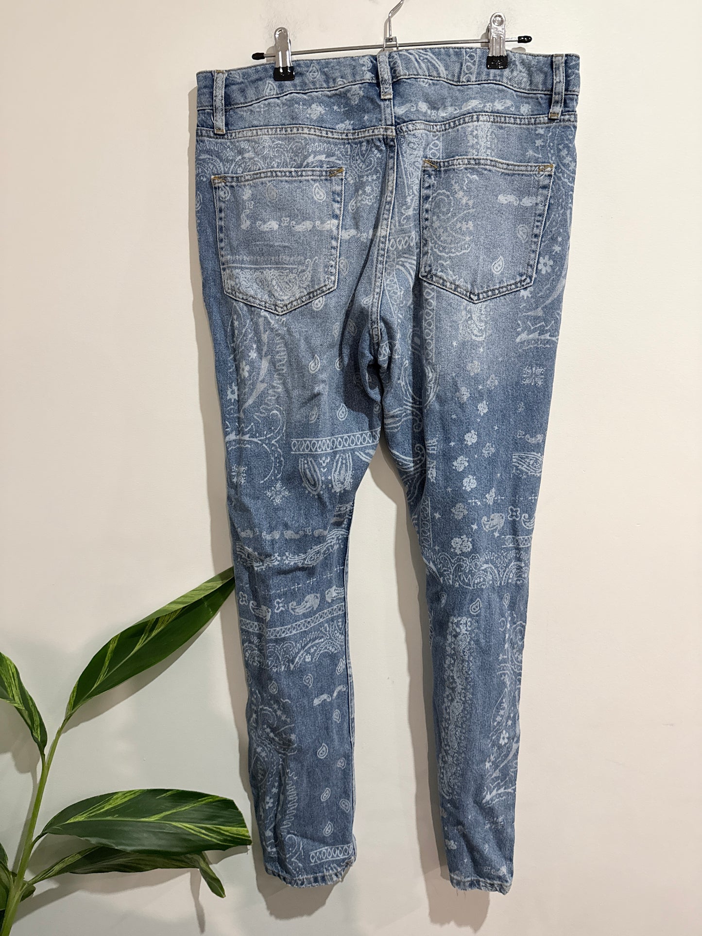 Topman Distressed Denim Jeans Size W34 | L32