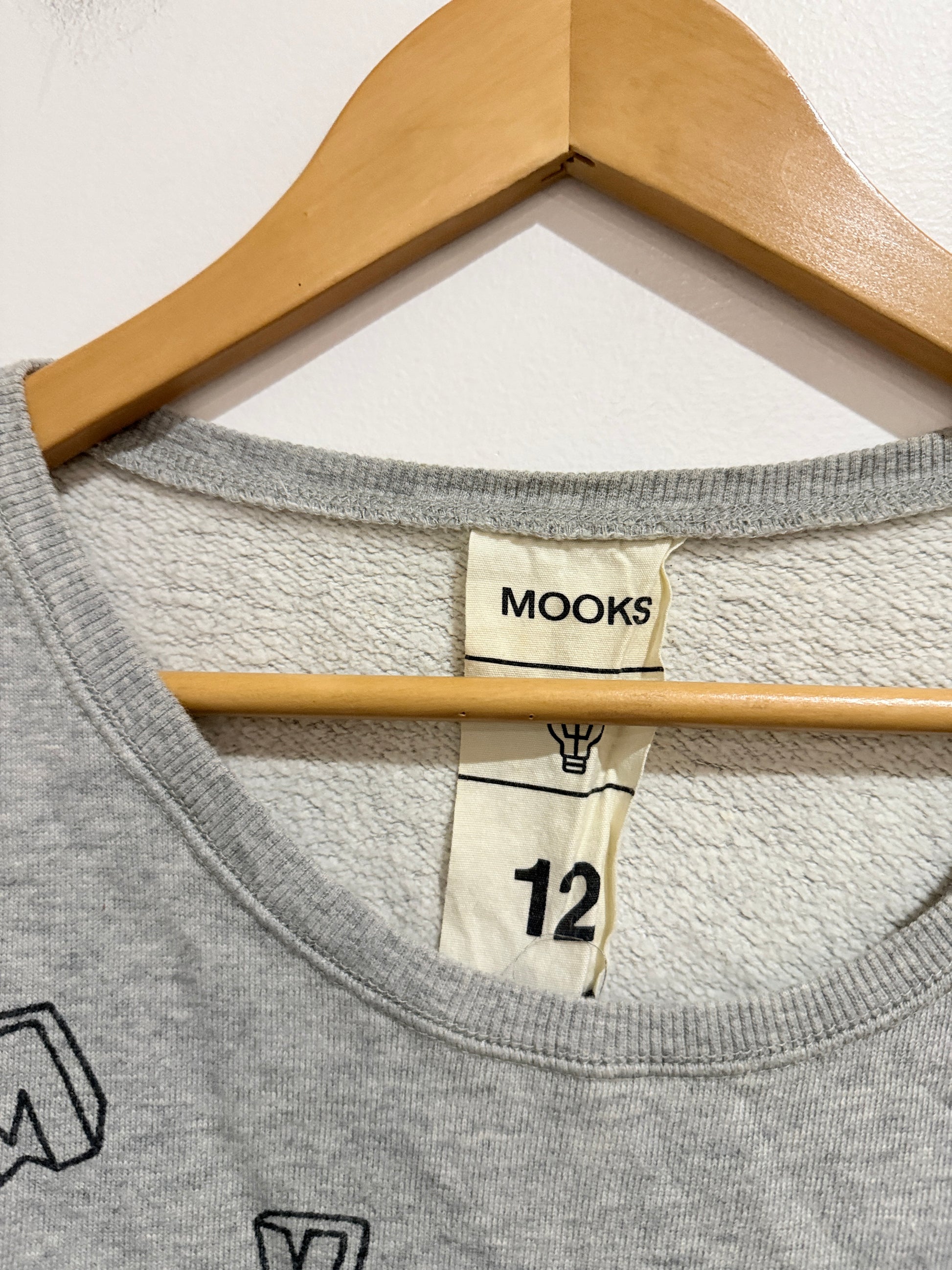 Mooks Pullover Sweatshirt Size 12