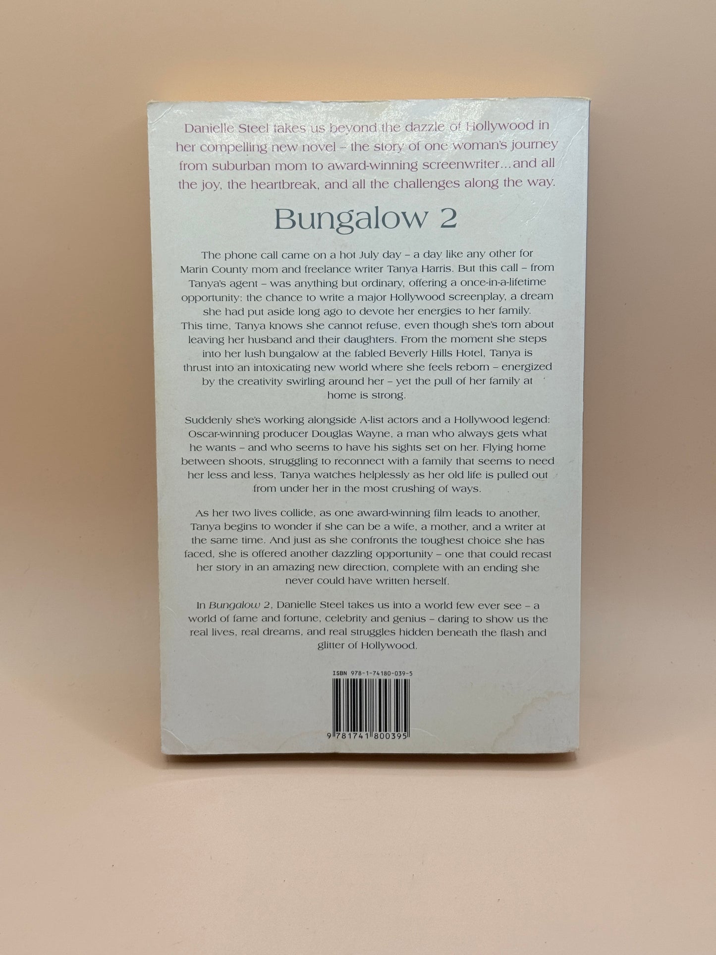 Bungalow 2 by Danielle Steel