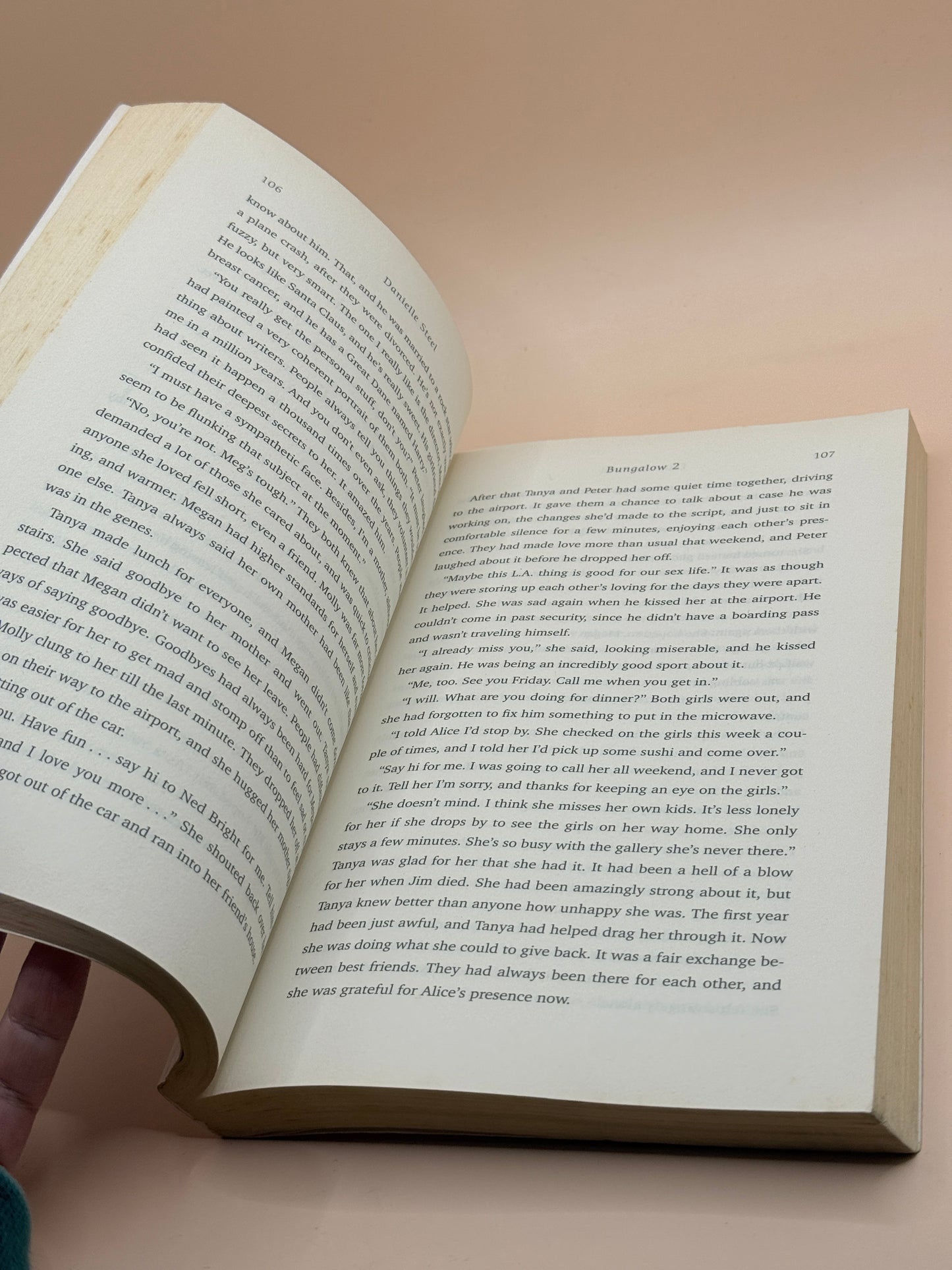 Bungalow 2 by Danielle Steel