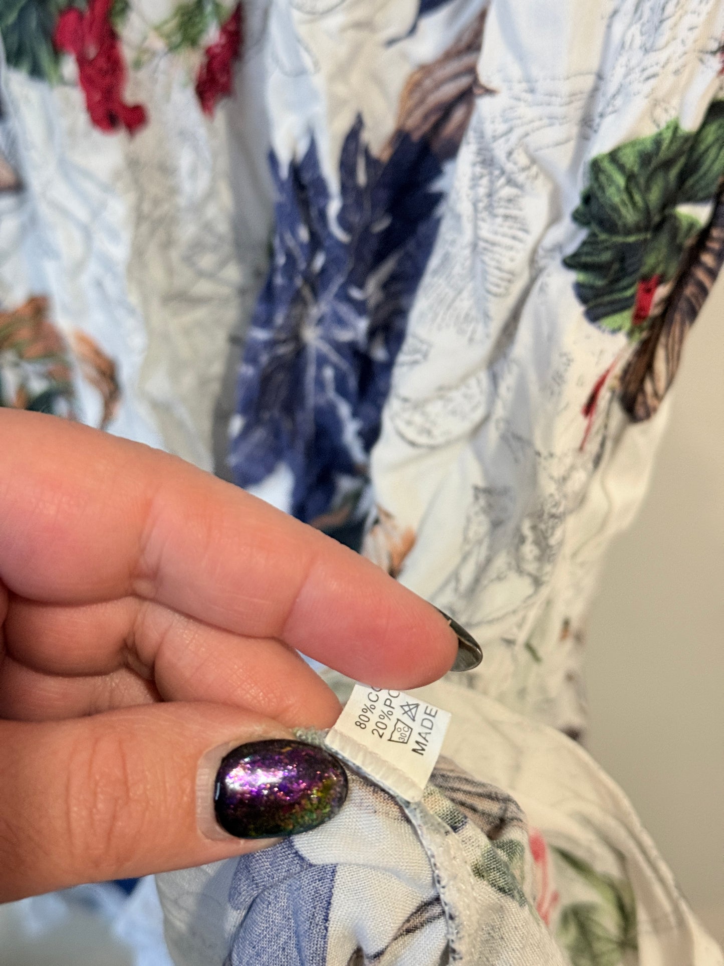 Floral Print Dress Size U/Arm to U/Arm 49cm