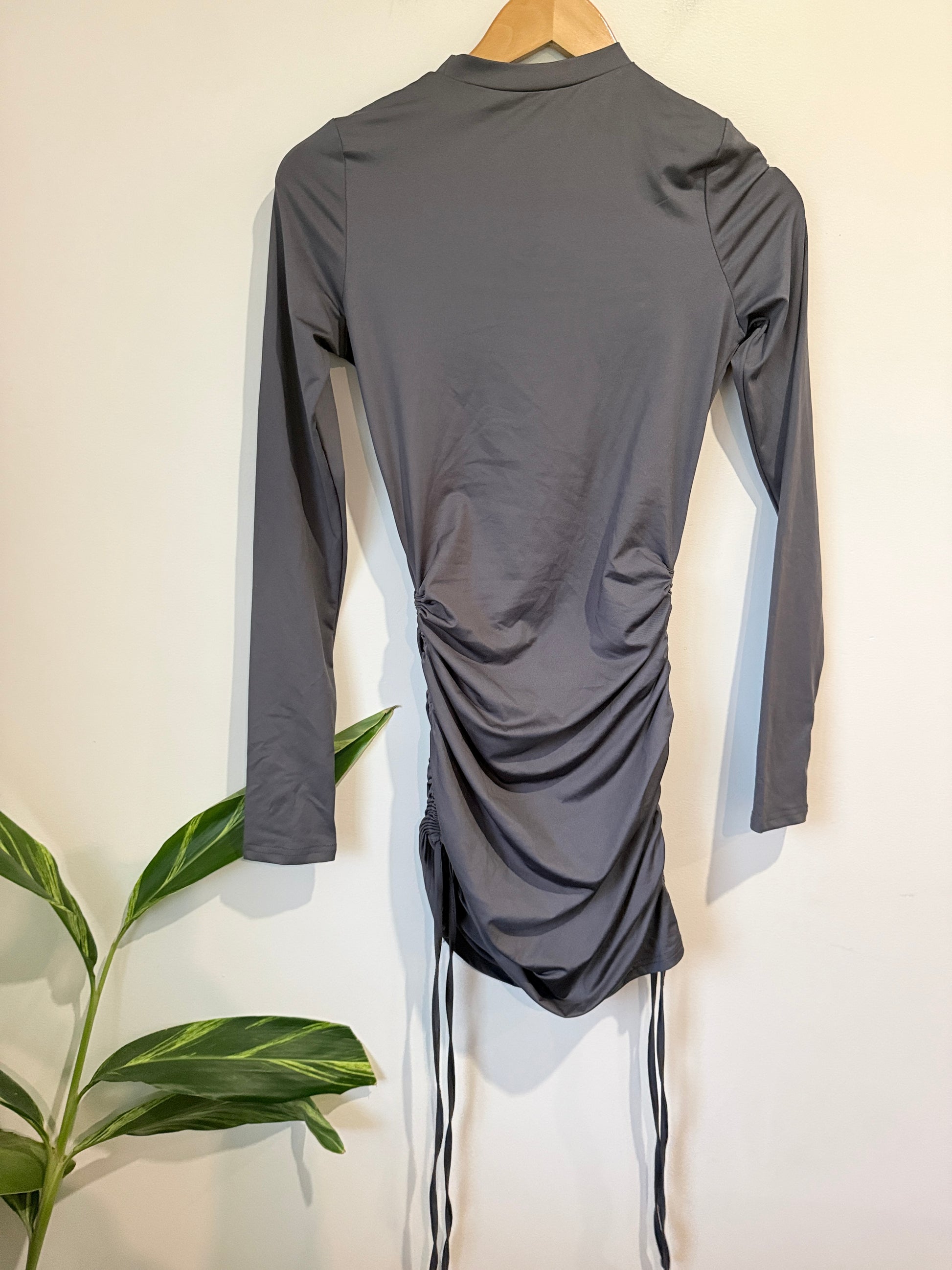 Ruched Drawstring Dress Size S | U/Arm to U/Arm 40cm