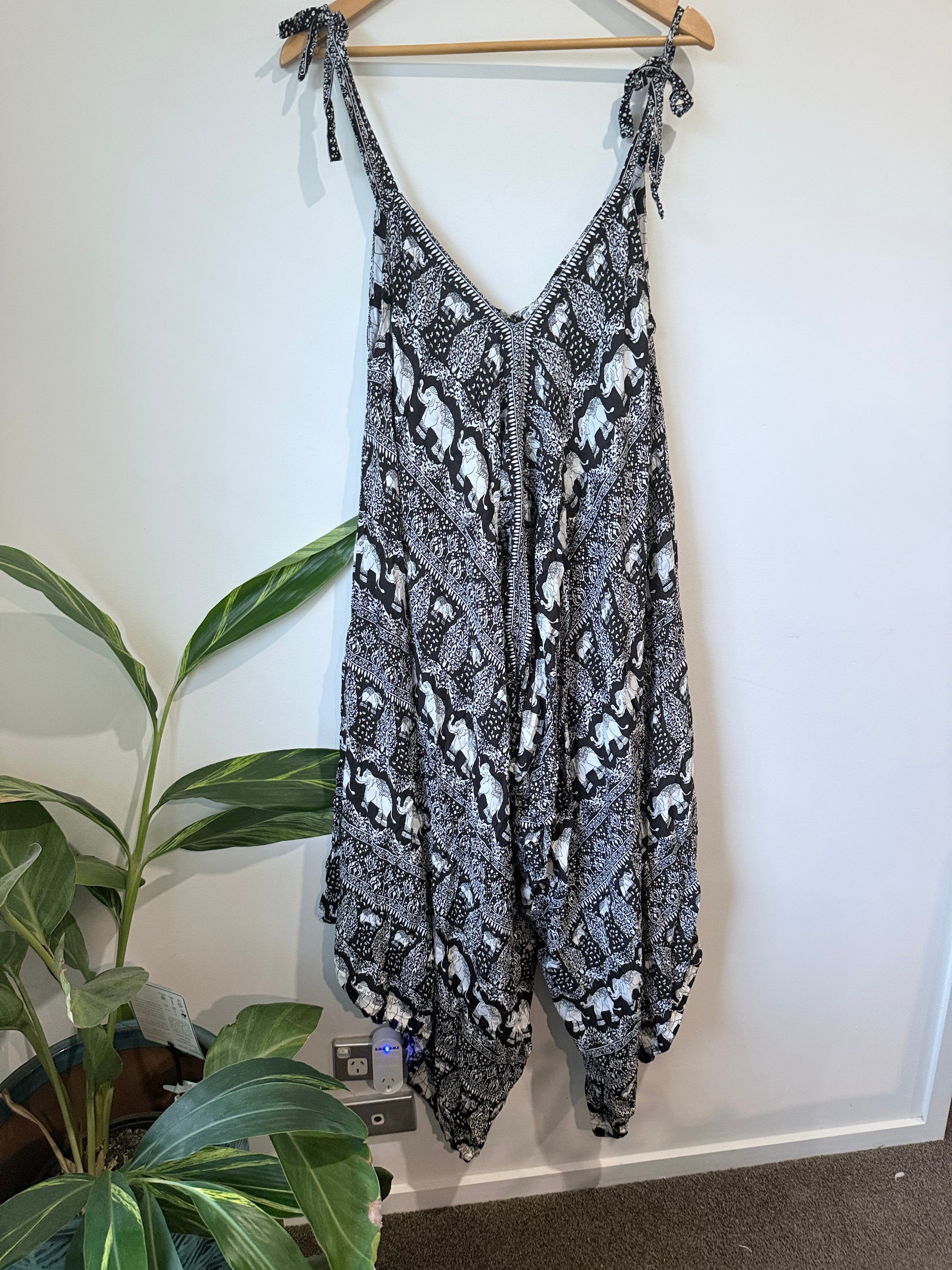 Dewi Indah Collection Bohemian Harem Jumpsuit Size U/Arm to U/Arm 56cm