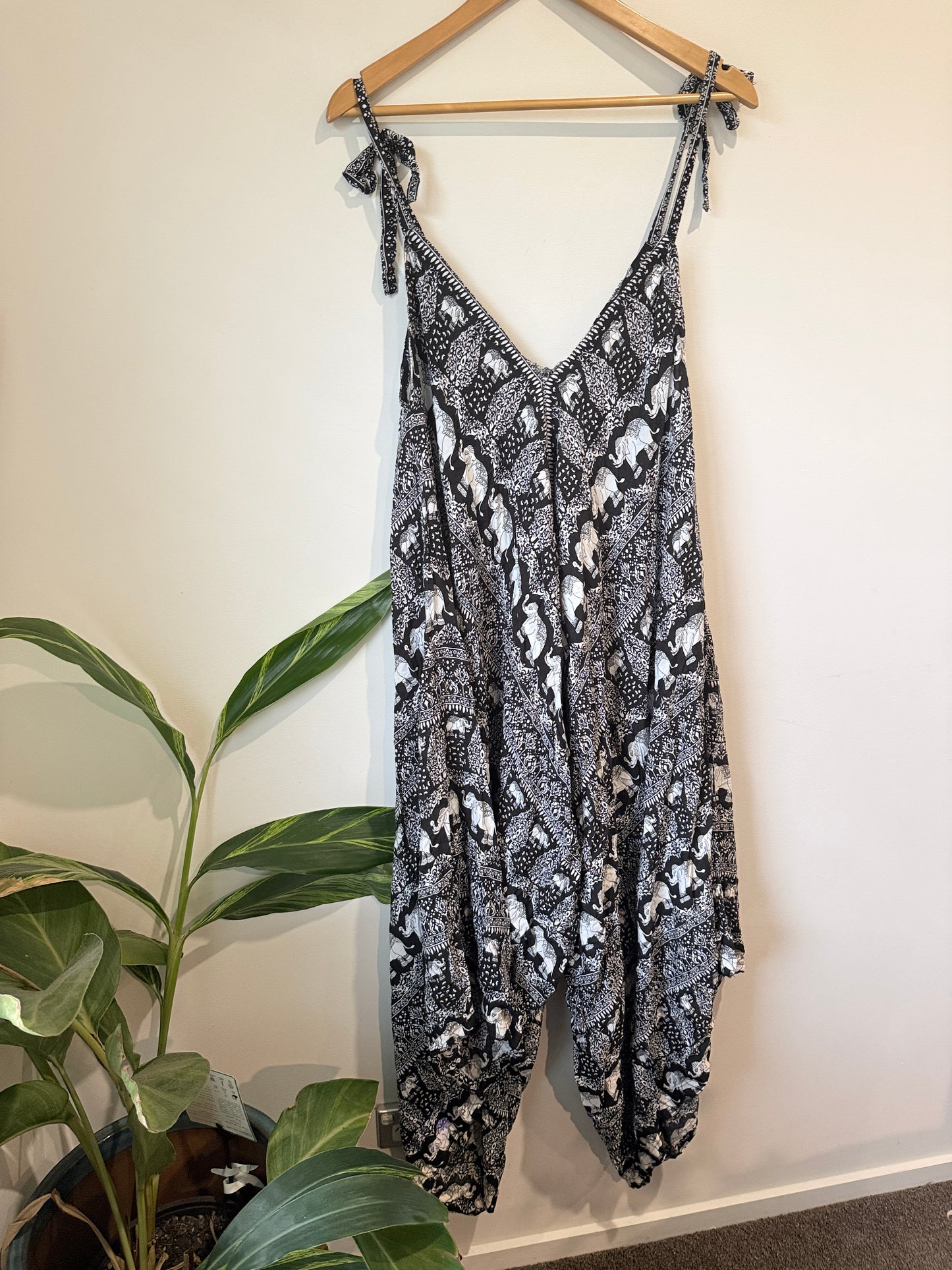 Dewi Indah Collection Bohemian Harem Jumpsuit Size U/Arm to U/Arm 56cm