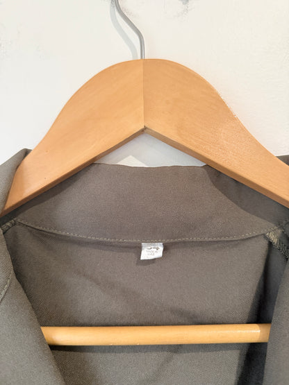 Brand Unknown Blazer-style Abaya Size U/Arm to U/Arm 58cm