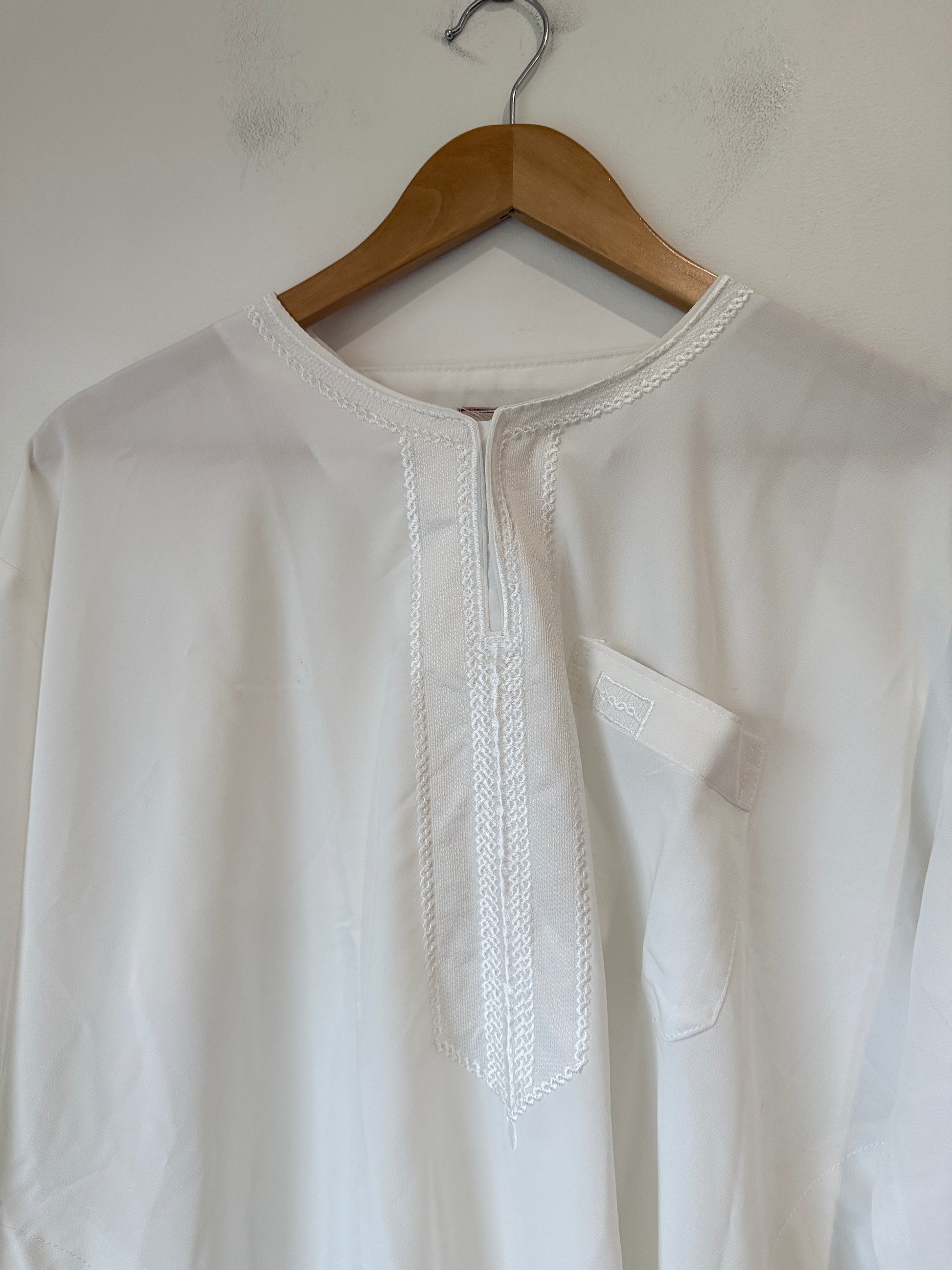 Shuruq Long Kurta Size 54 | U/Arm to U/Arm 62cm