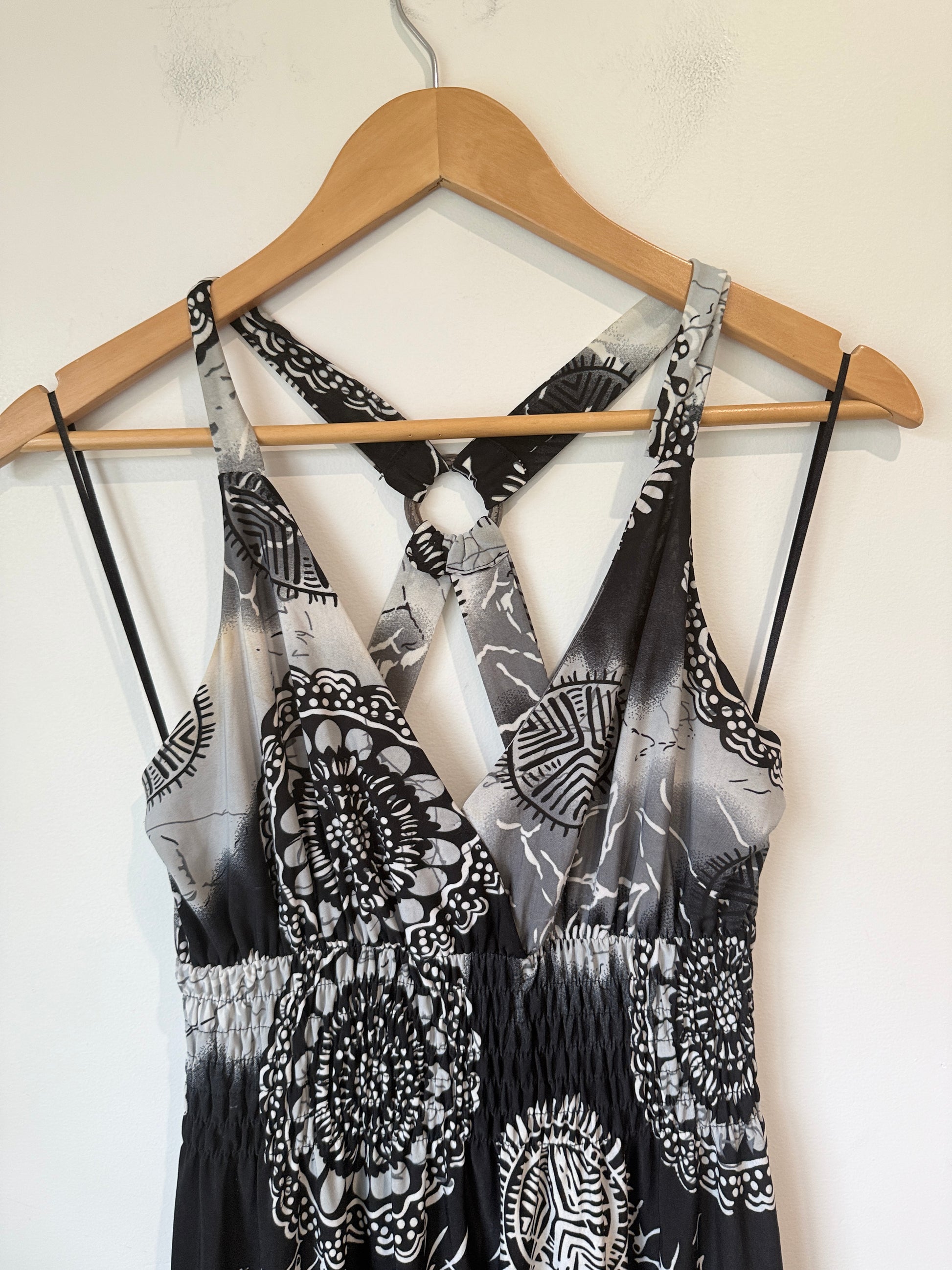 Joanna Morgan Patterned Maxi Dress Size M
