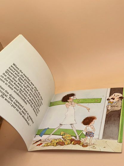 Thomas' Snowsuit by Robert Munsch