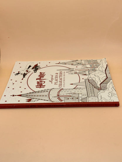 Harry Potter: Magical Places & Characters Colouring Book