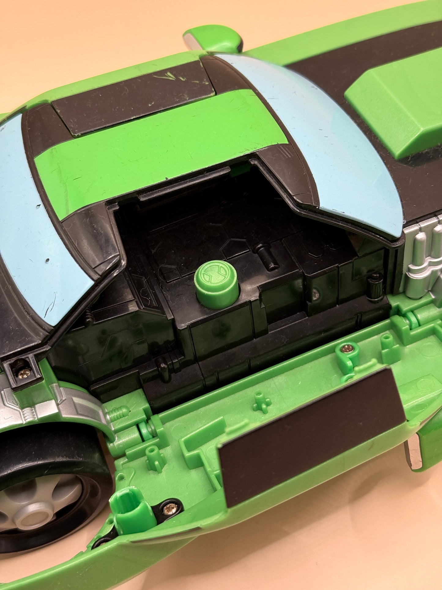 Bandai 2008 Ben 10 Kevin's Car Transforming Vehicle by Bandai