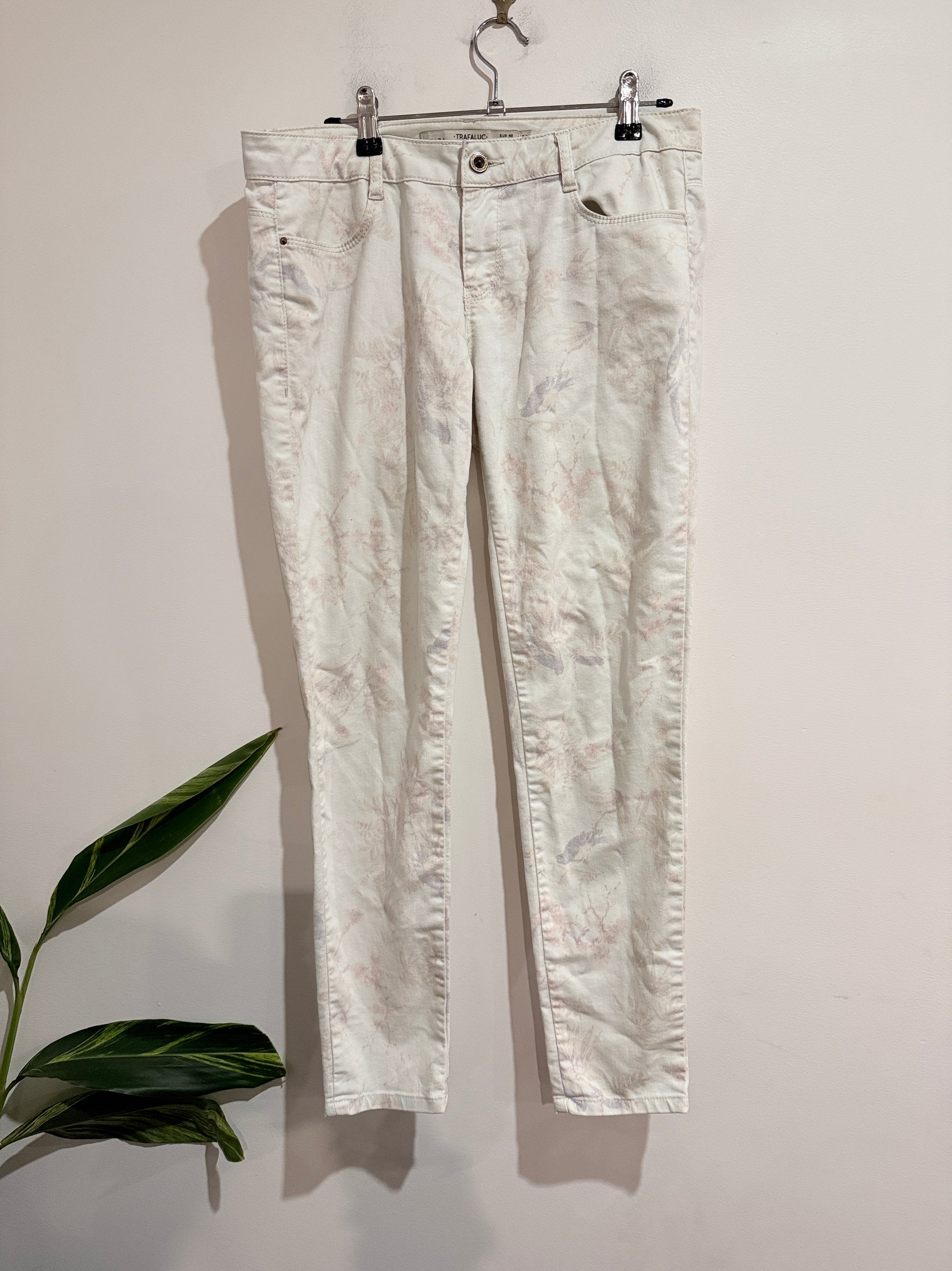 Trafaluc Subtle Pattern Skinny Jeans Size 40