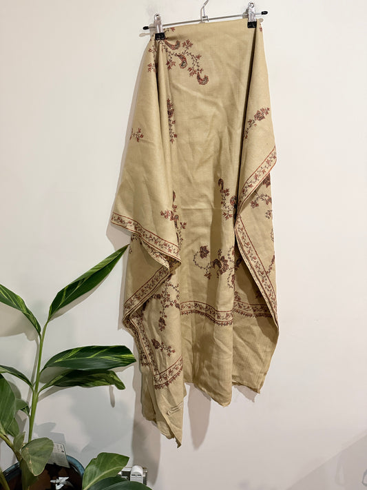 Kasrimiri Sozni Shawl