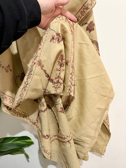 Kasrimiri Sozni Shawl
