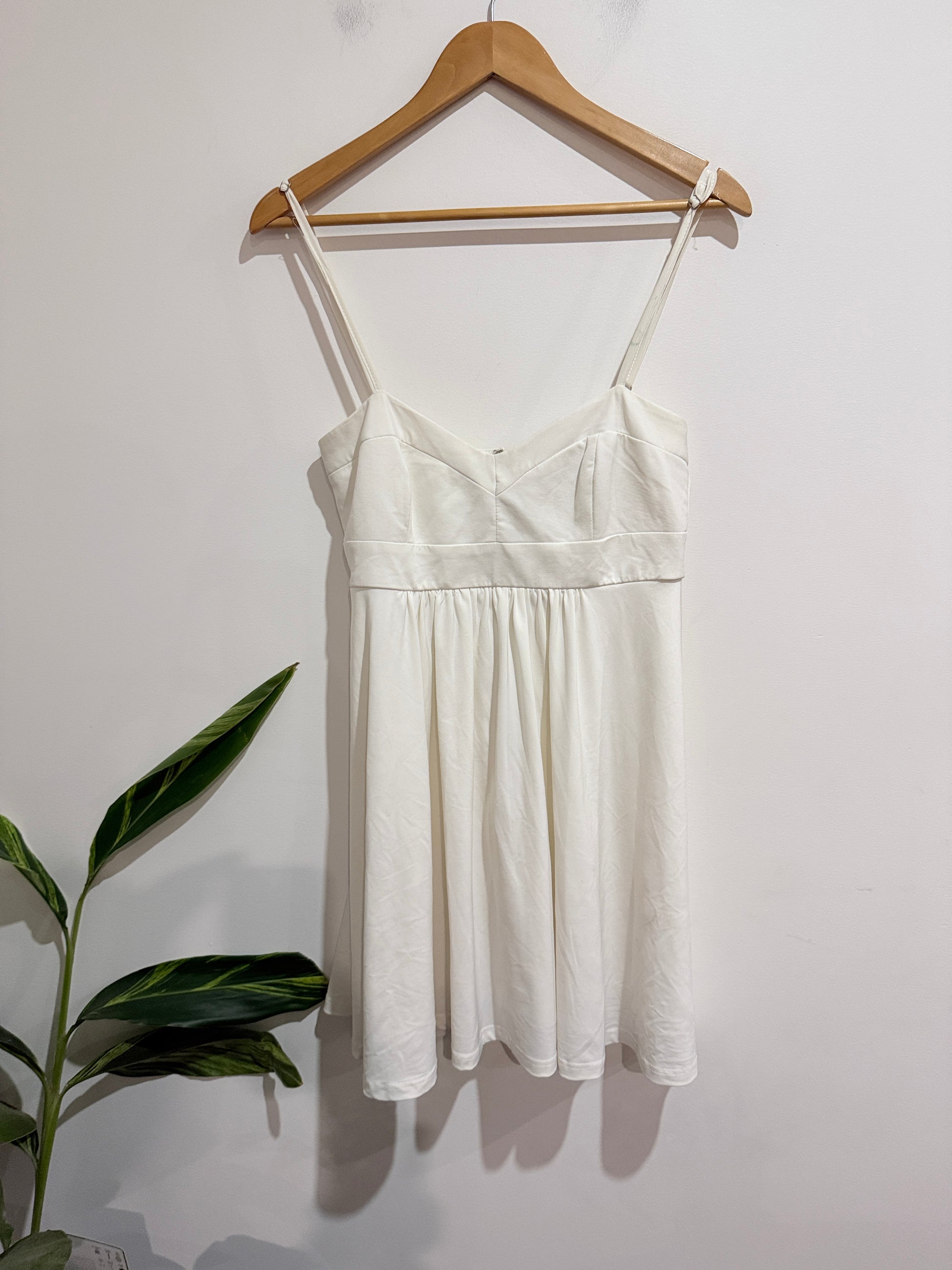 Lippy Strappy Camisole Dress Size 12