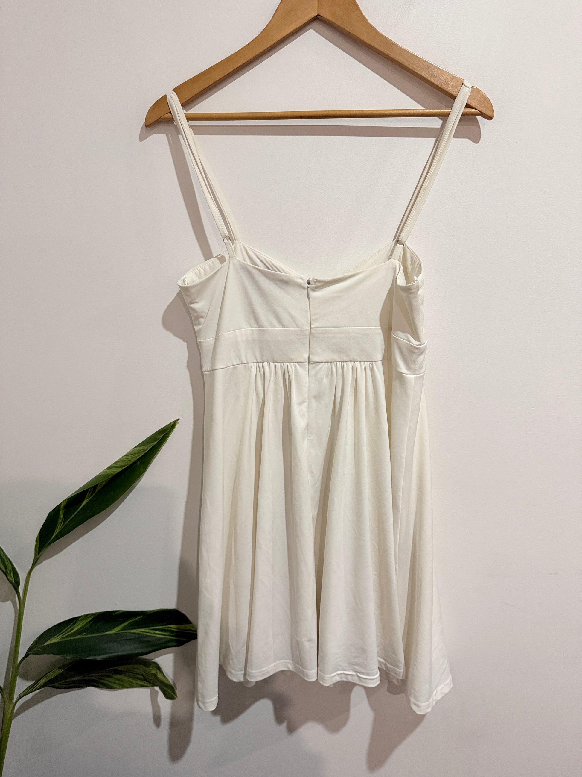 Lippy Strappy Camisole Dress Size 12