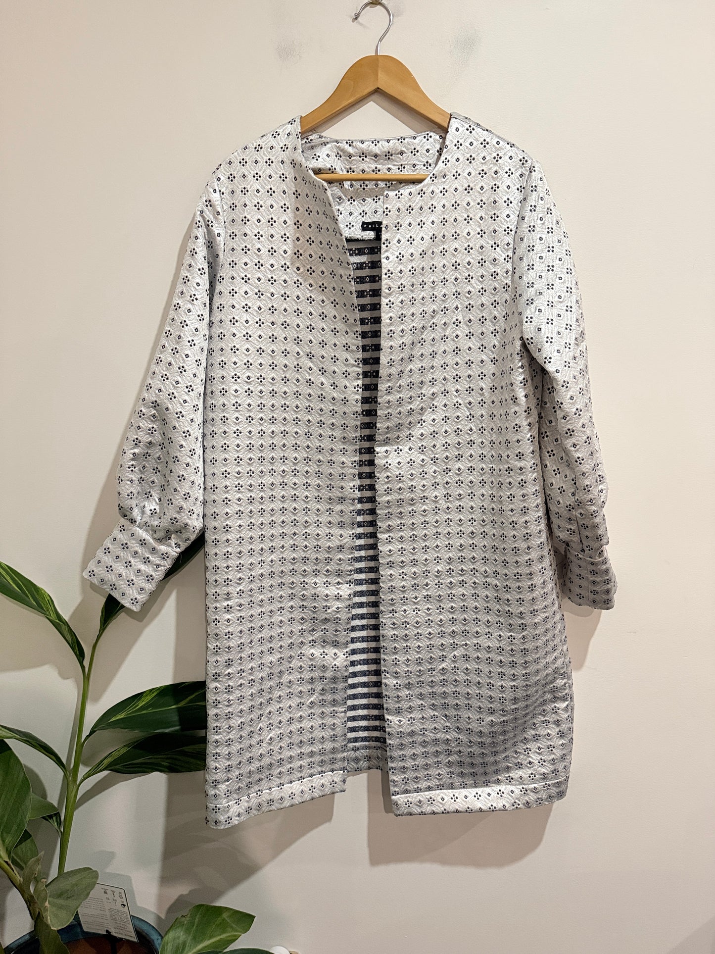 Paula Ryan Textured Open-front Coat Size M