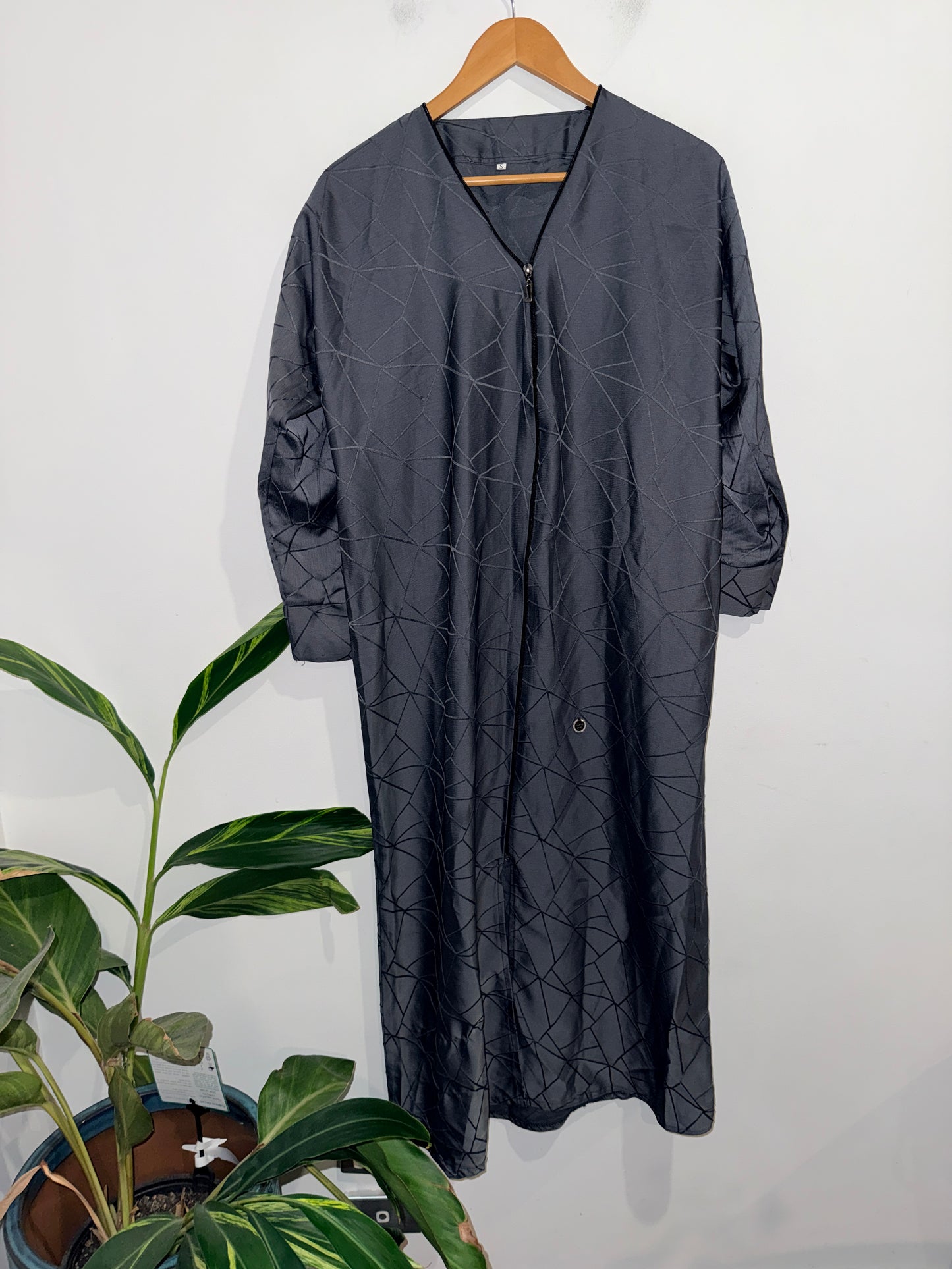 Jacquard Abaya Dress Size S | U/Arm to U/Arm 57cm
