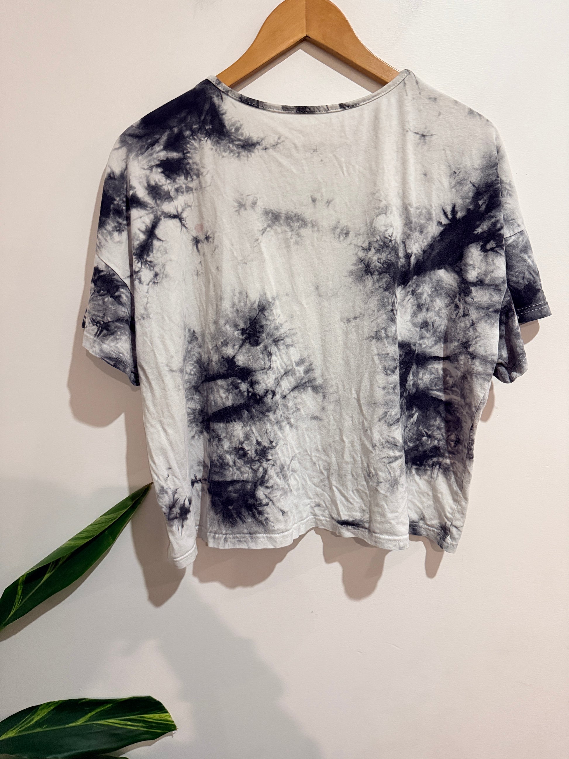 Shein Tie-dye Tee Size L