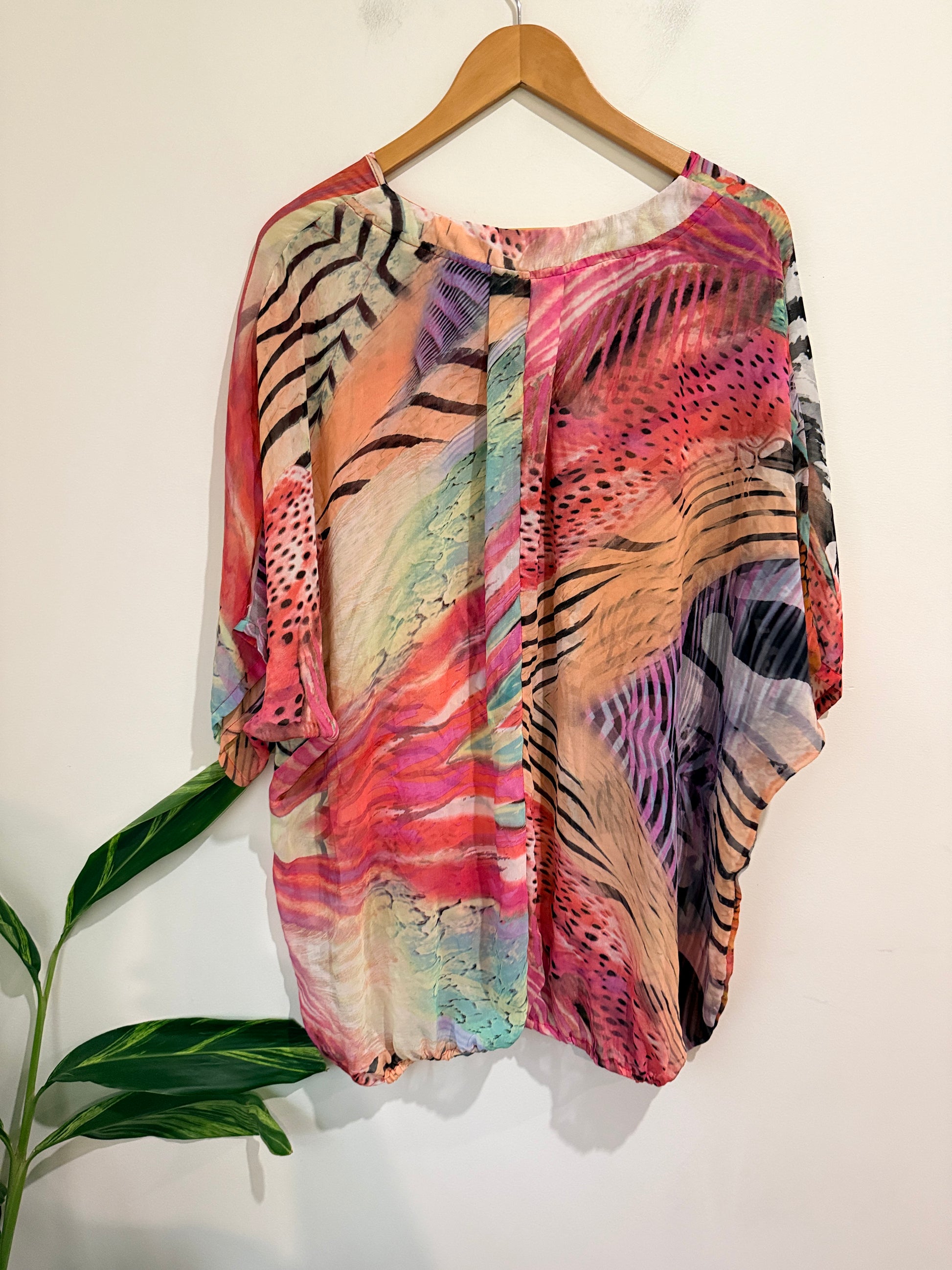Fashion Field Multicolor Tunic Top Size S/M | U/Arm to U/Arm 85cm
