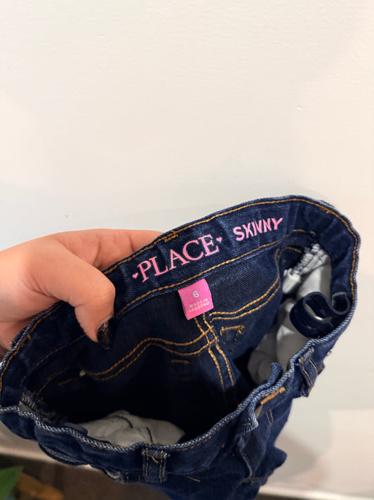 Place Skinny Dark Wash Denim Size 6