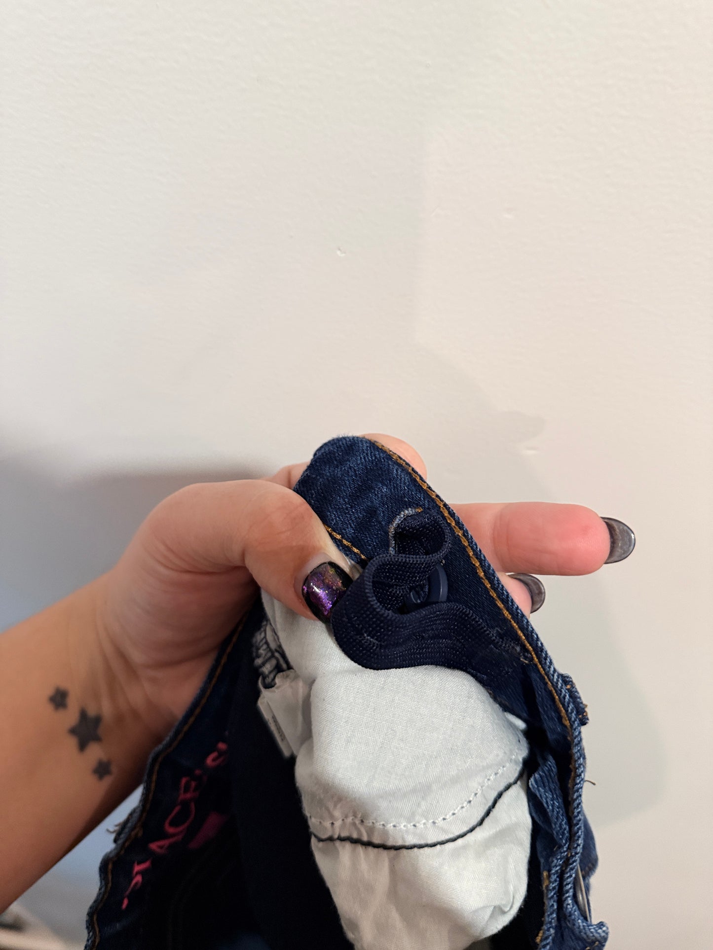 Place Skinny Dark Wash Denim Size 6