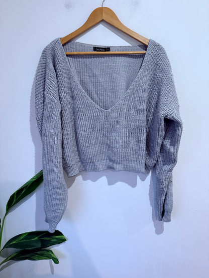 Boohoo V-neck Sweater Size L