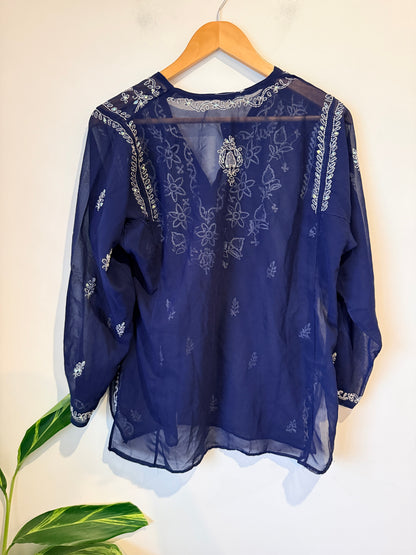 Brand Unknown Embroidered Silk Tunic Top Size U/Arm to U/Arm 52cm