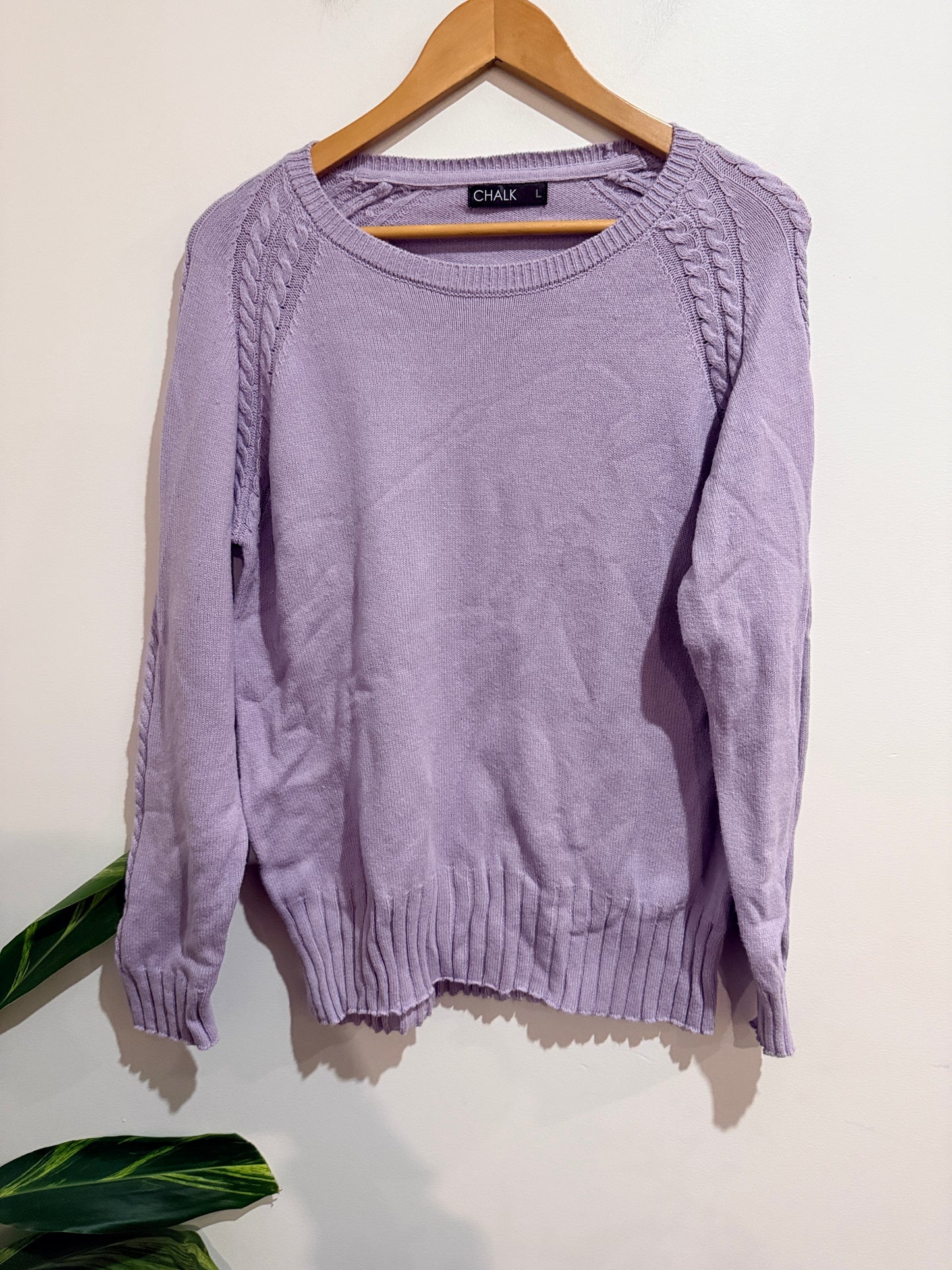 Chalk Crew Neck Cable Knit Sweater Size L