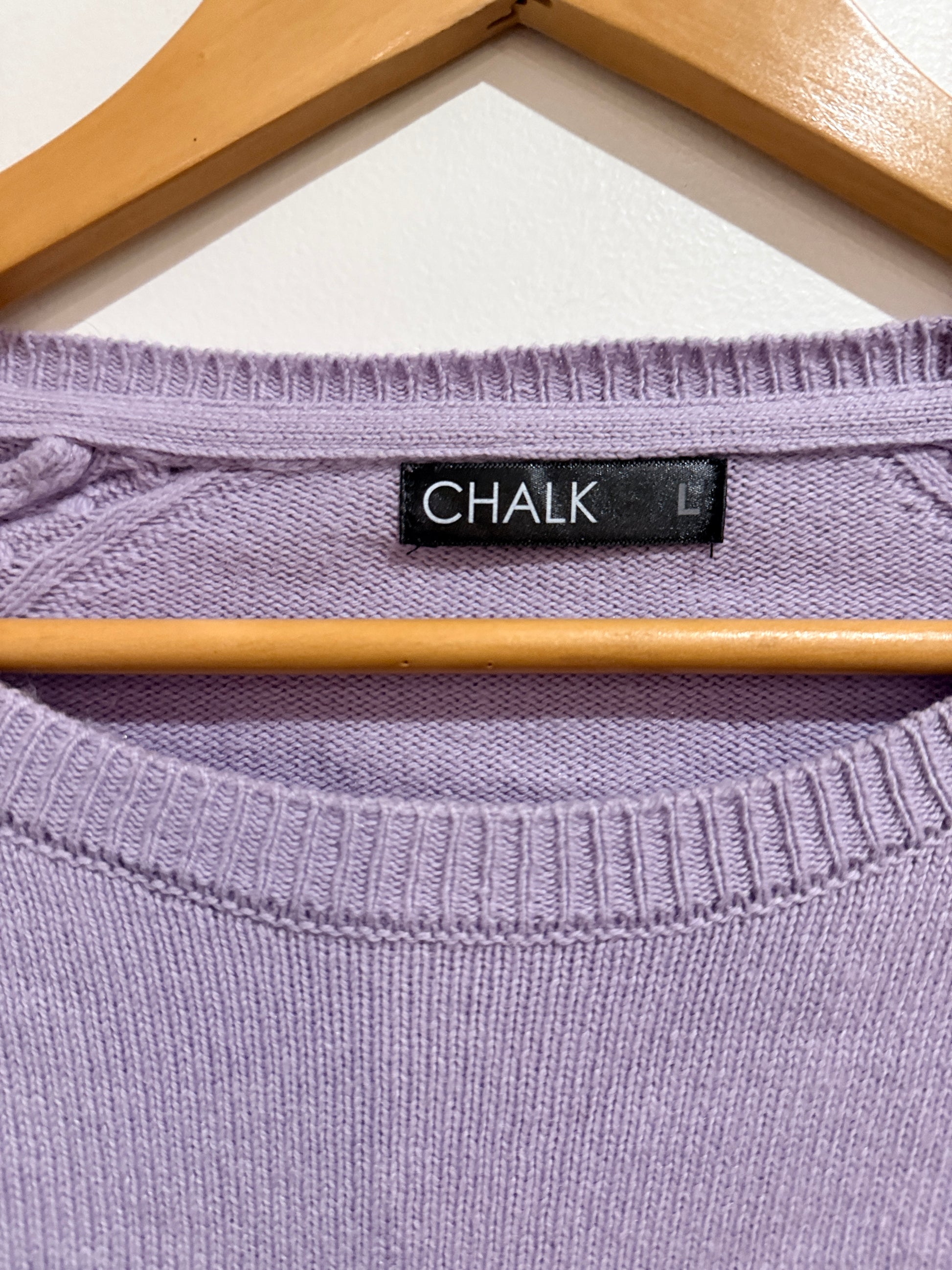 Chalk Crew Neck Cable Knit Sweater Size L