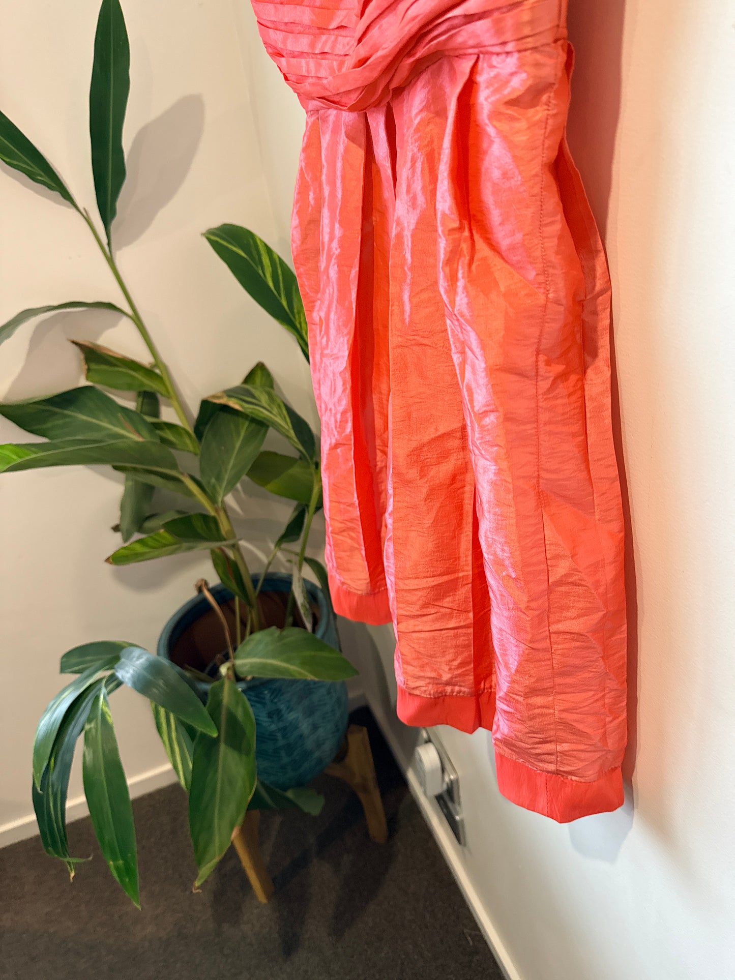 Miss Anne Cocktail Dress Size U/Arm to U/Arm 43cm