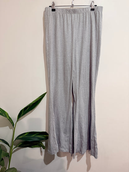 Shein Flare Pants Size XL