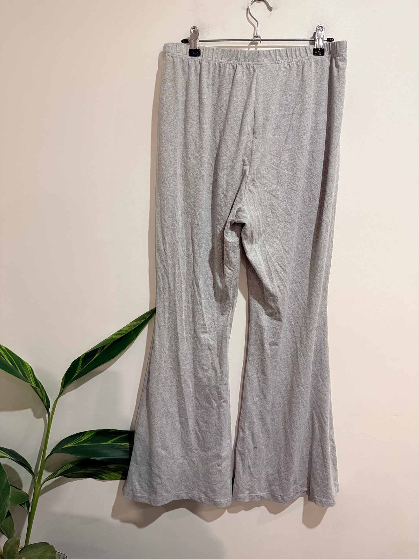 Shein Flare Pants Size XL
