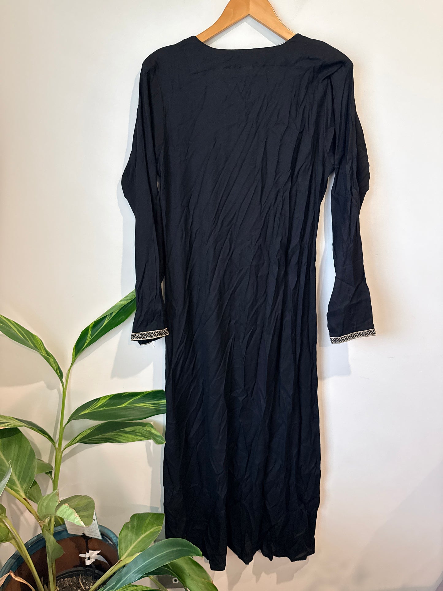 Ethnic Kurti Size S | U/Arm to U/Arm 48cm
