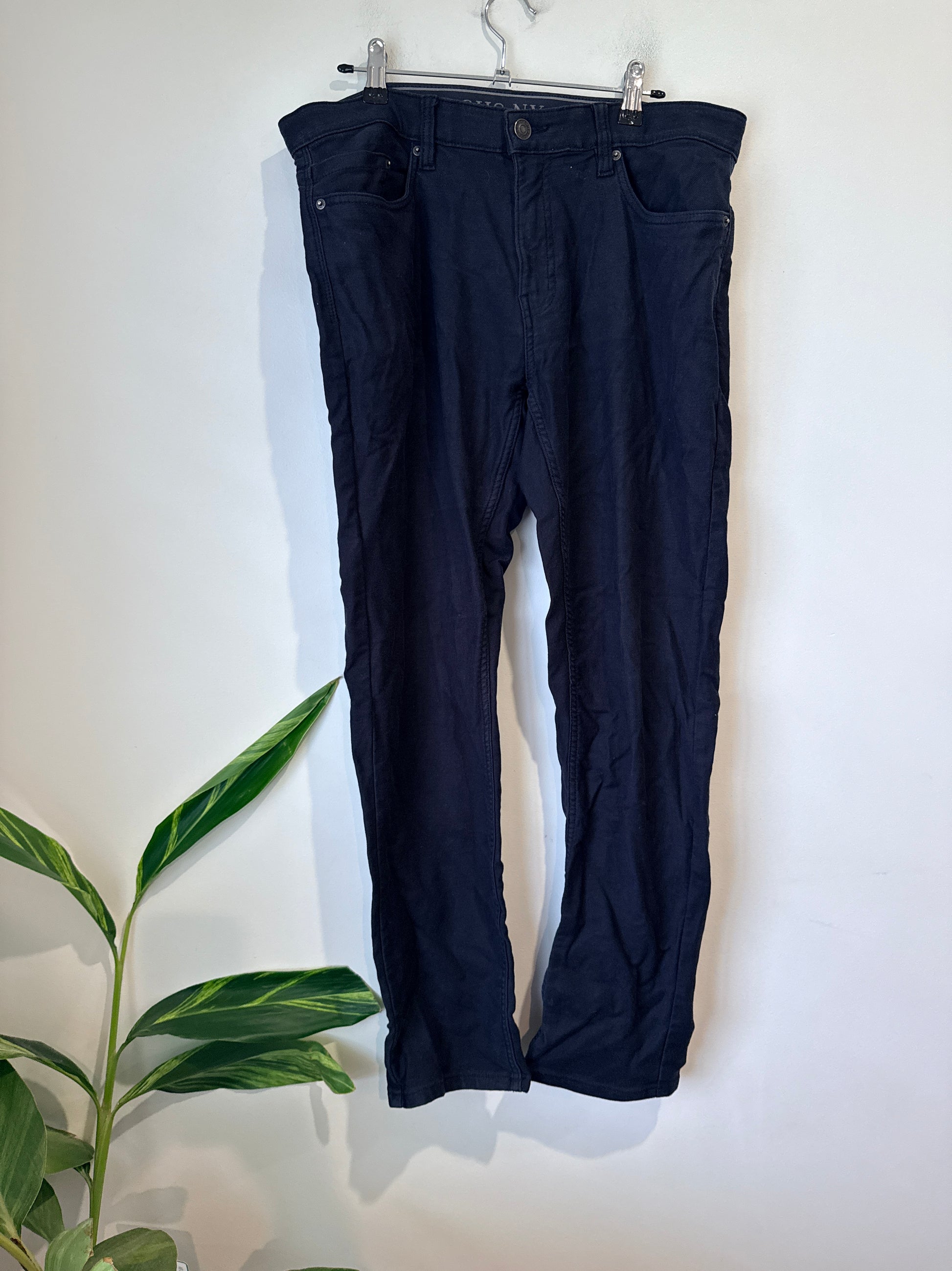 Jachsny Dark Wash Denim Jeans Size 32 | Waist 86cm