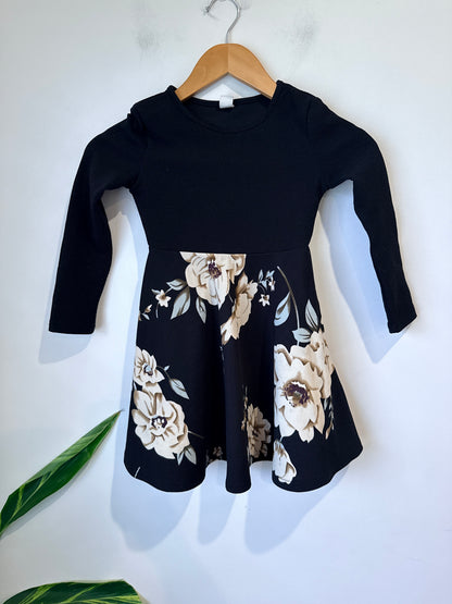 Shein Long-sleeve Dress (Kids) Size 122