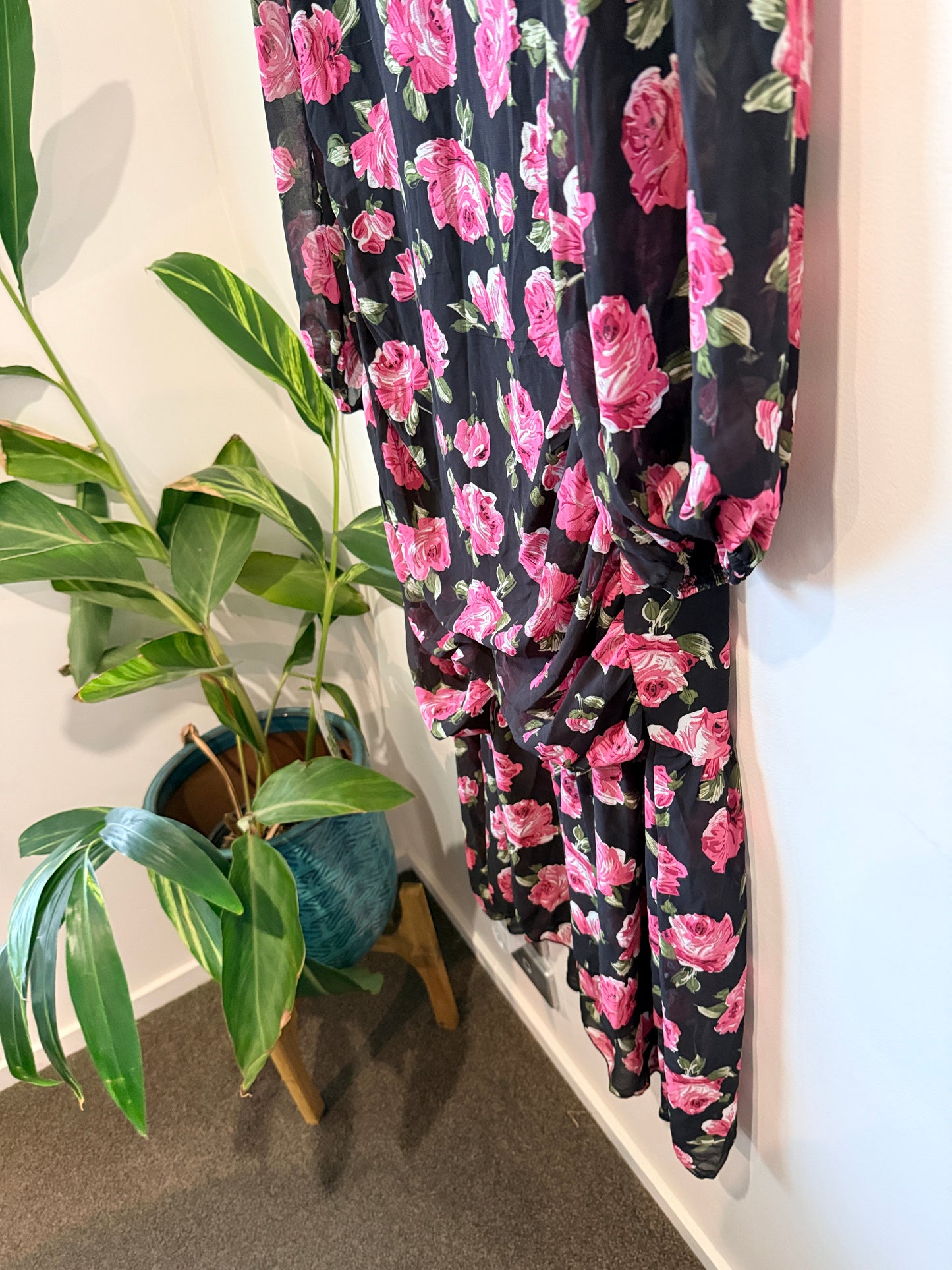 Shein Floral Long-sleeve Dress Size L