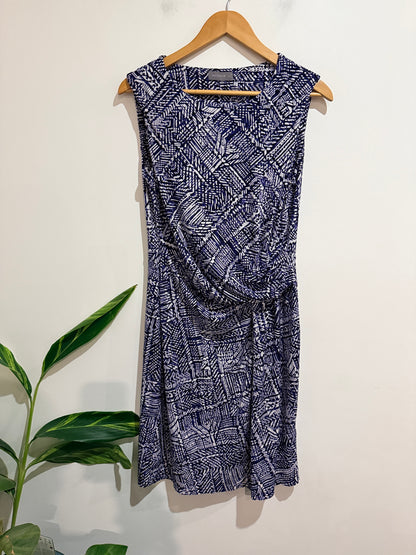 Jacqui.e Knee-length Wrap Dress Size M