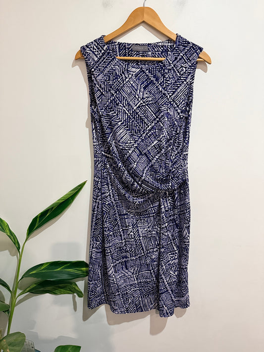 Jacqui.e Knee-length Wrap Dress Size M