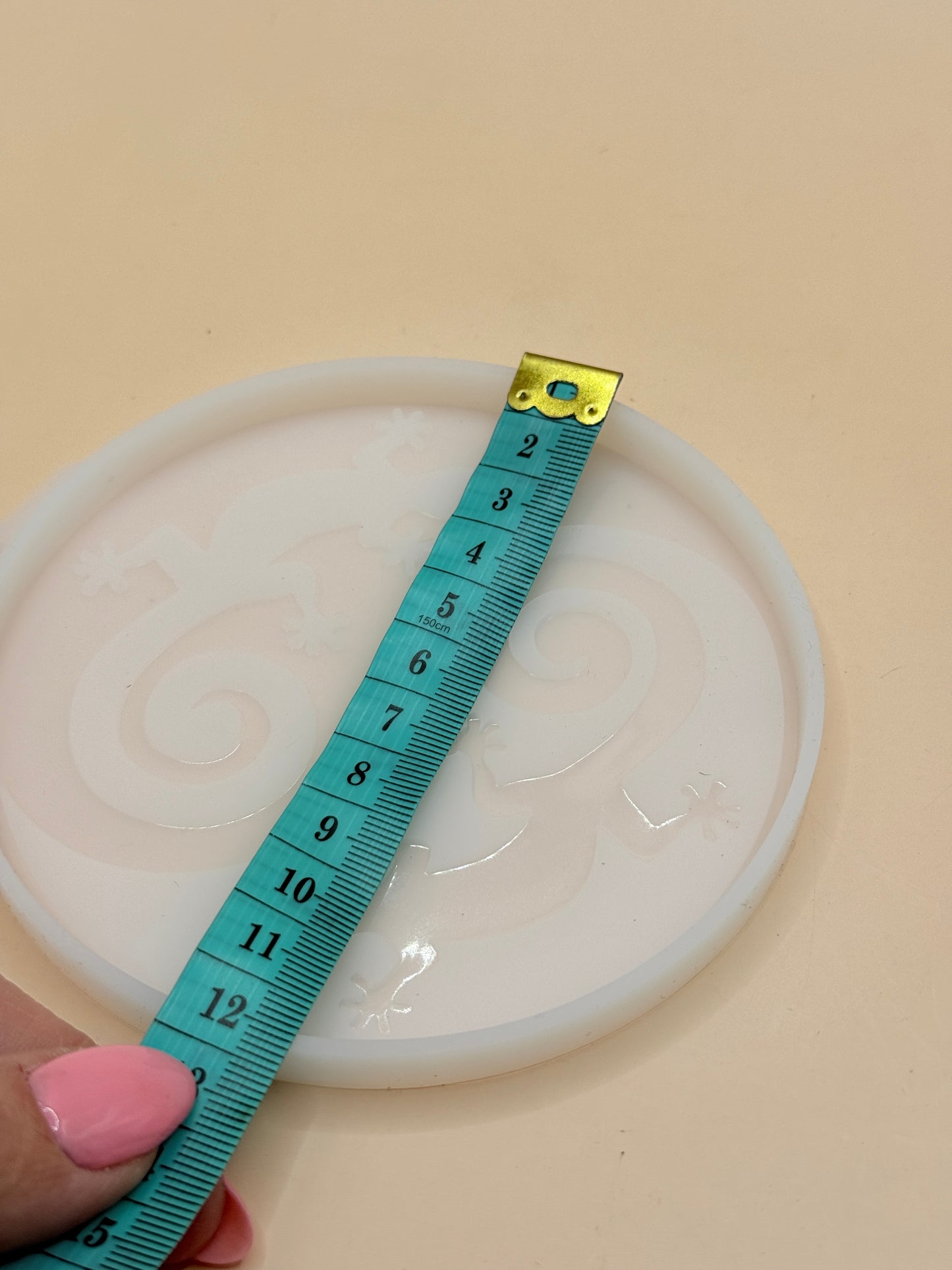Silicone Gecko Resin Mold – Round Coaster