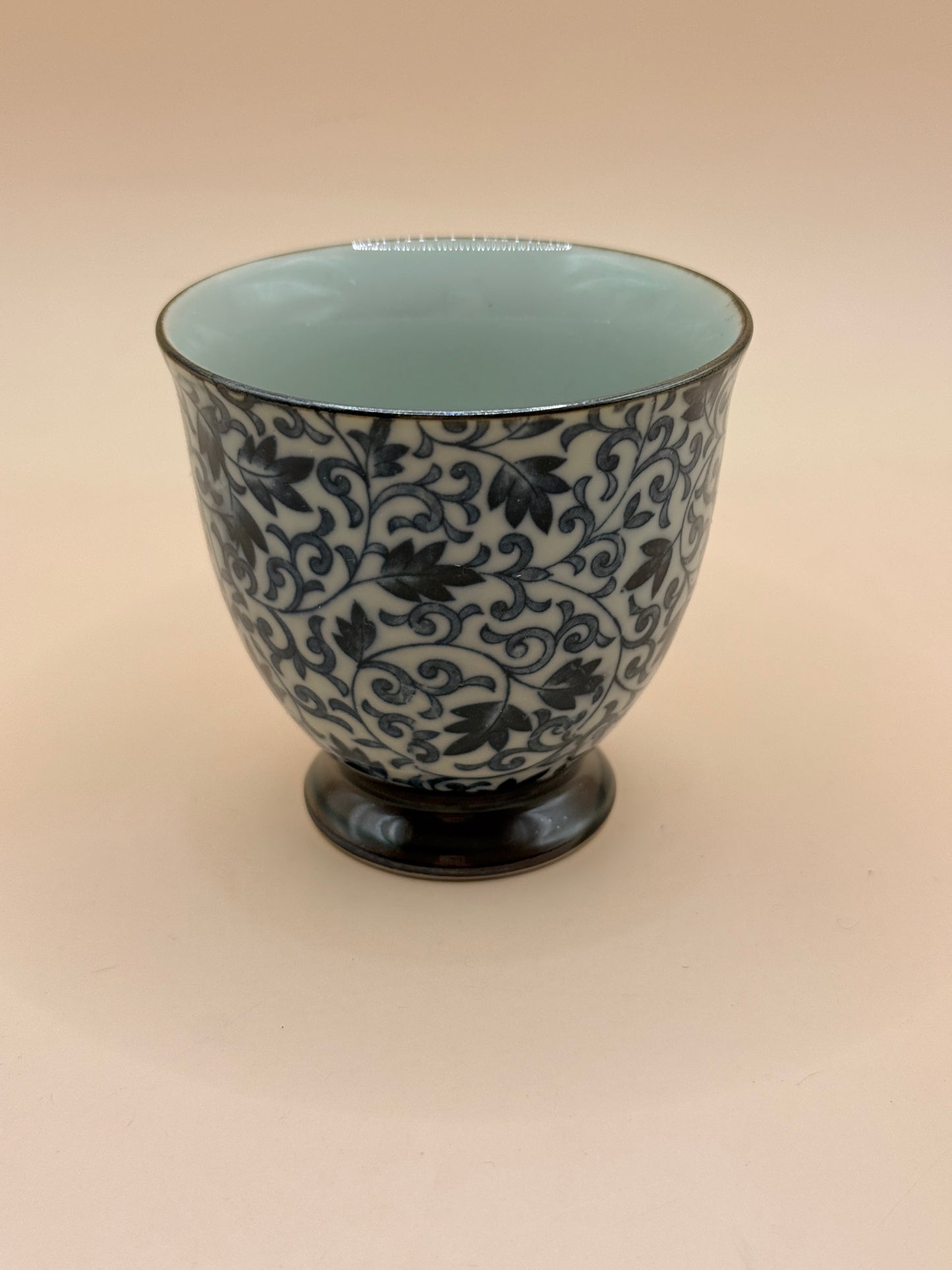 Japanese Porcelain Tea Cup – Blue Floral Vine Pattern