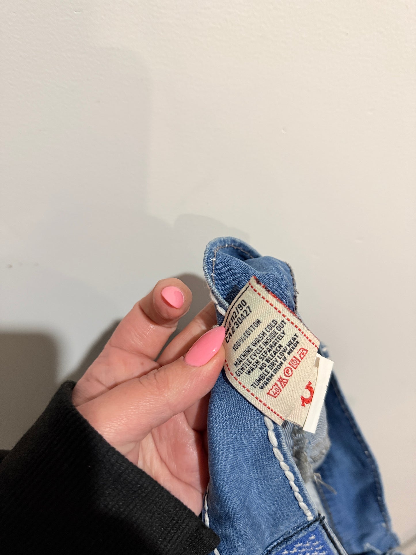 True Religion Distressed Denim Pants Size 32 | Waist 90cm