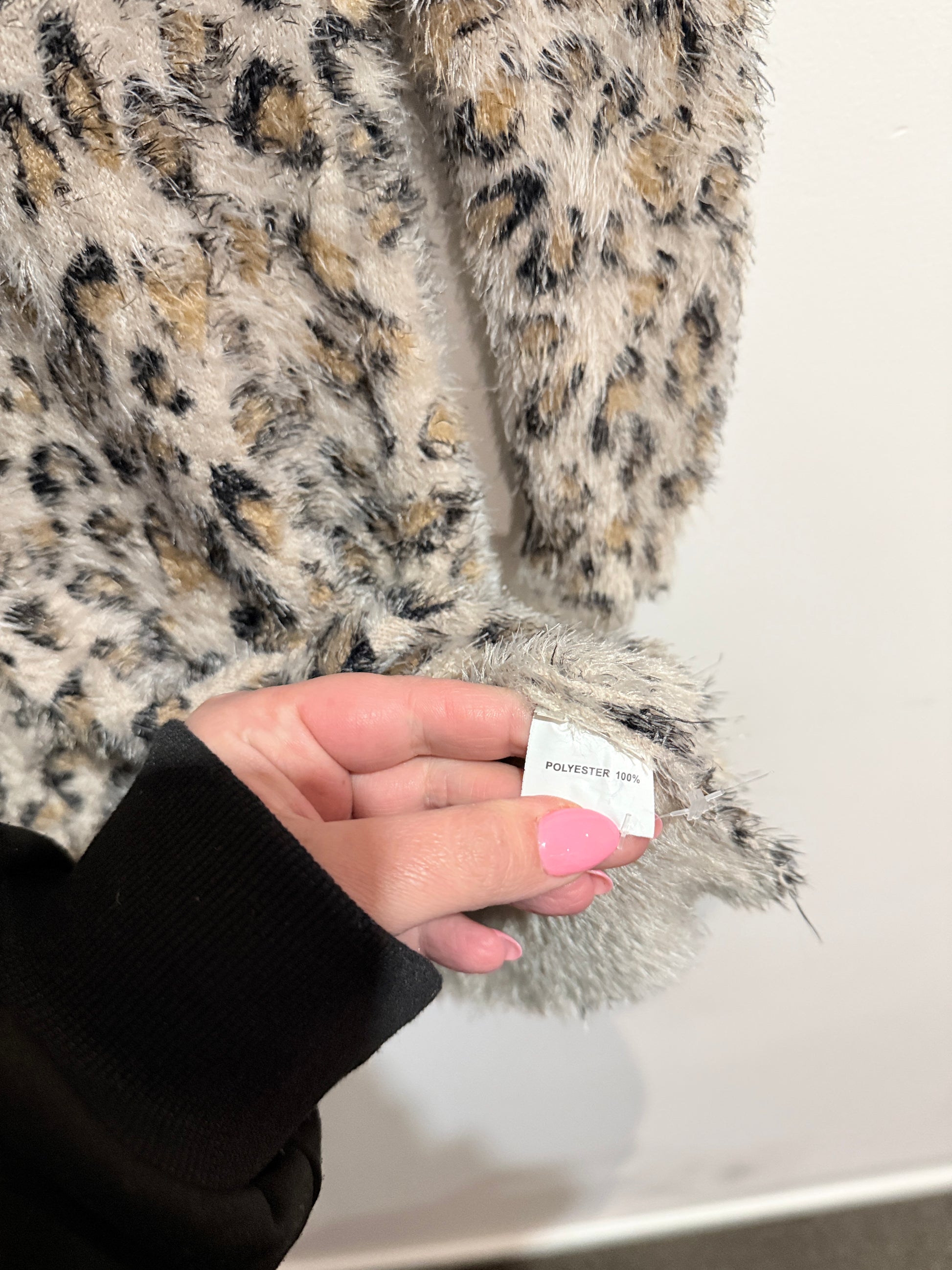 Brand Unknown Sweater Dress Size U/Arm to U/Arm 39cm