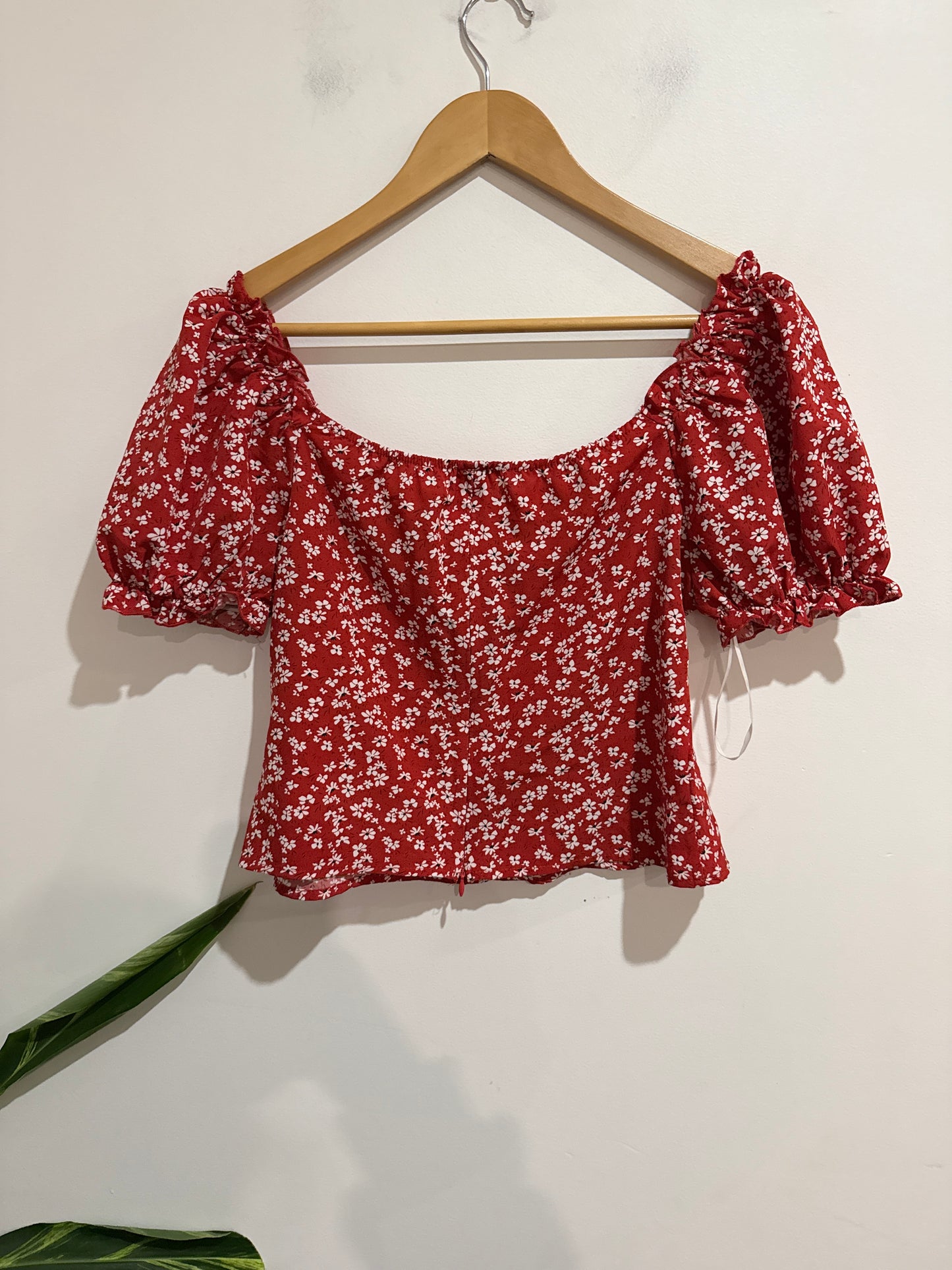 Shein Ditsy Floral Print Crop Top Size L