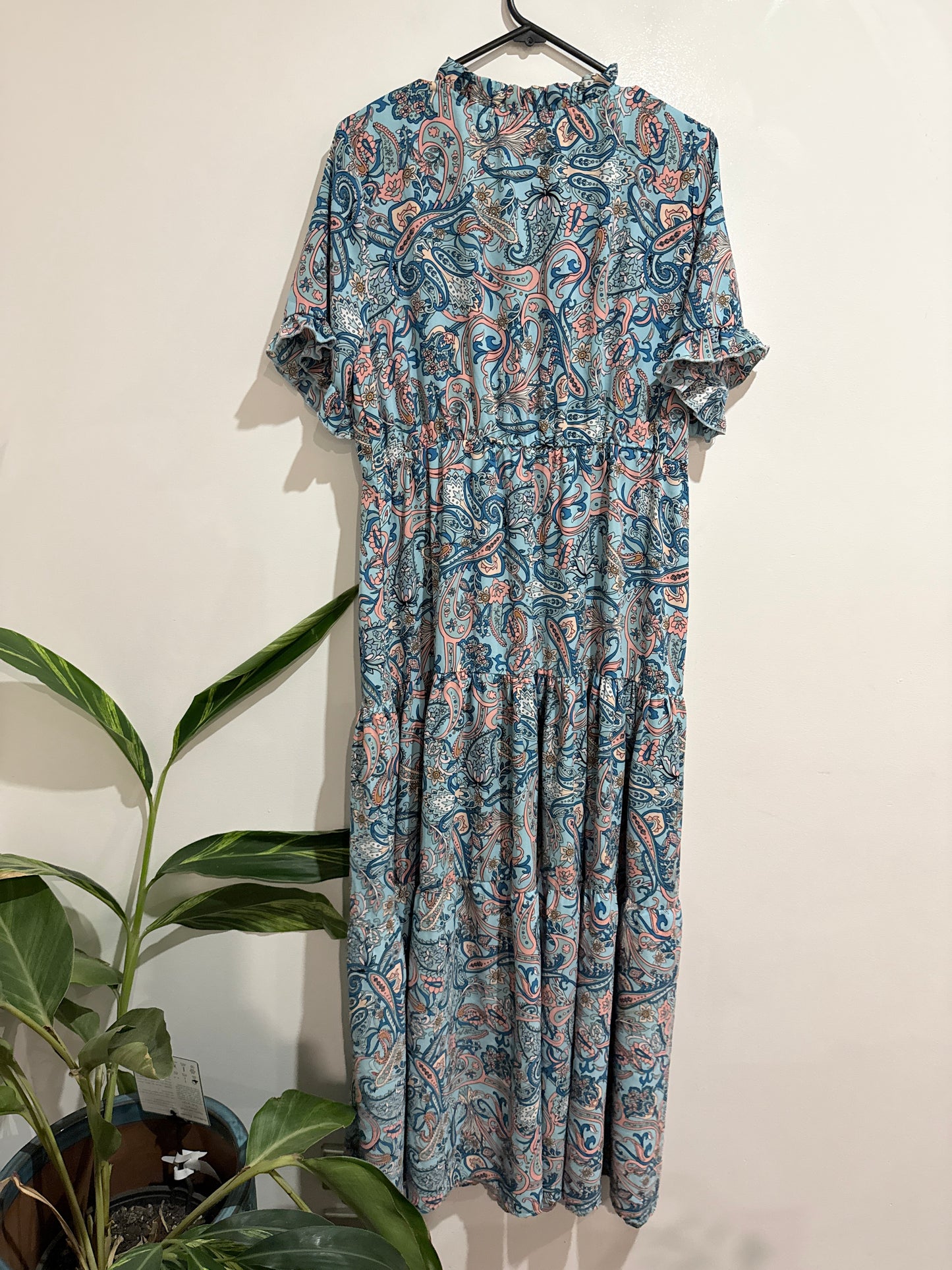 Paisley Print Ruffle Tiered Maxi Dress Size L | U/Arm to U/Arm 48cm