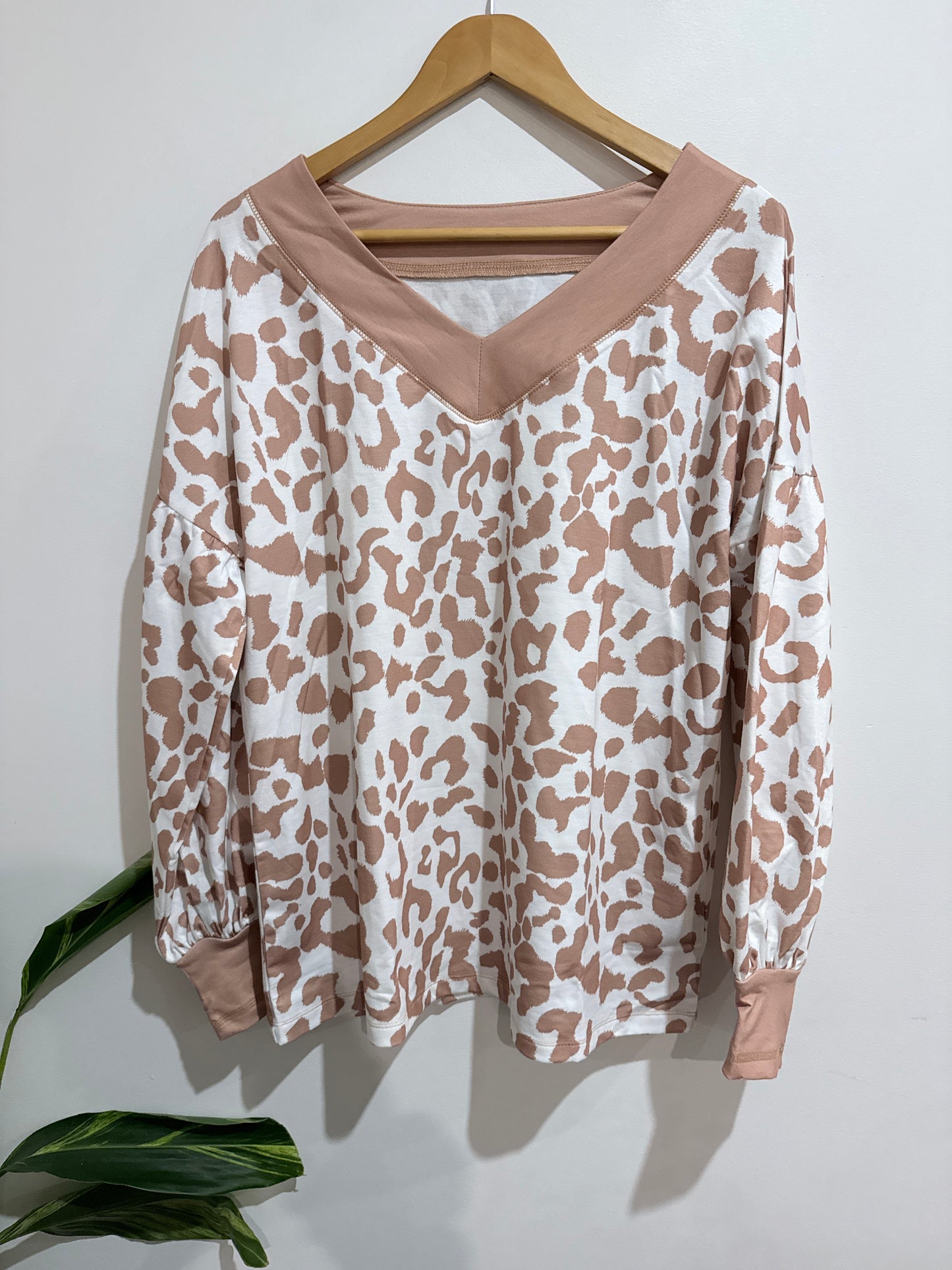 Brand Unknown Maddi Oversized Top Size L | U/Arm to U/Arm 59cm